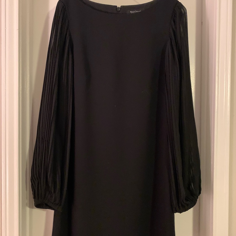 White House | Black Market cocktail dress